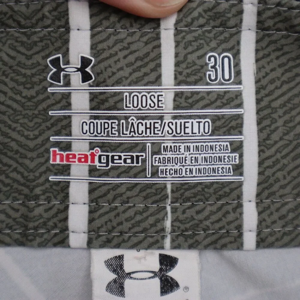 Under Armour Shorts Mens 30 Green White Board Swim Trunks Bathing Suit Pocket